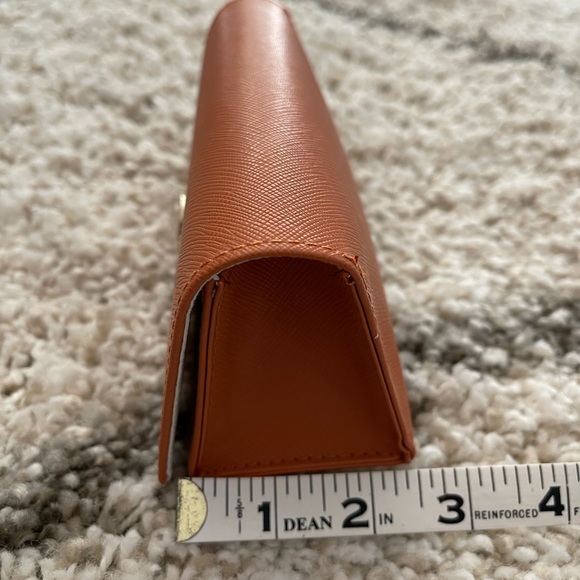 Tory Burch Sunglasses/Eyeglasses Case - Picture 7 of 8